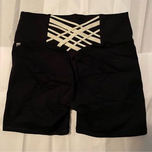 Fabletics 6 inch Shorts